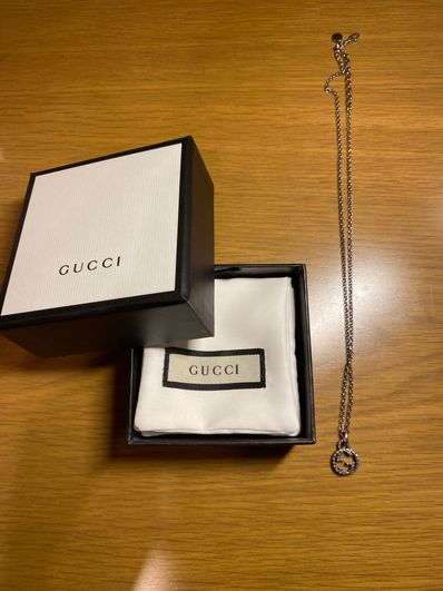 GUCCI Interlocking G Pendant Necklace