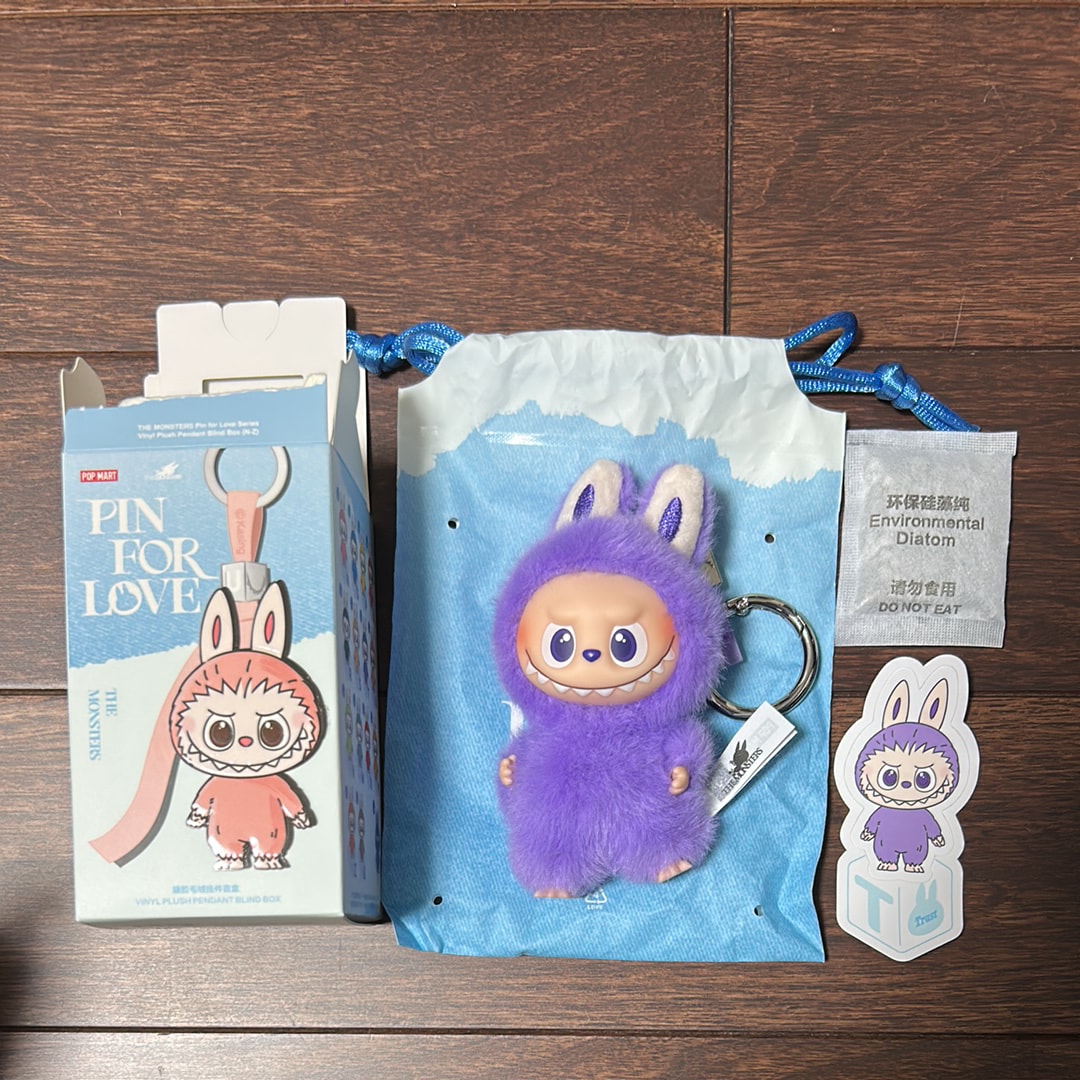 POP MART THE MONSTERS (LABUBU) Pin for Love Series-Vinyl Plush Pendant (N-Z) T