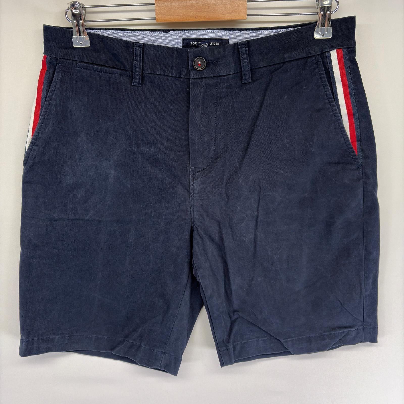 古着 トミーヒルフィガー TOMMY HILFIGER パンツ ハーフパンツ ワンポイントロゴ ショーツ ジッパーフライ w31  ネイビー系 メンズ