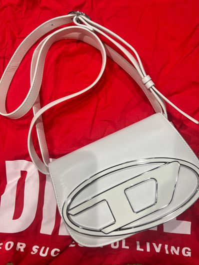 DIESEL 1dr ¥ 64,900 レザークロスボディバッグ