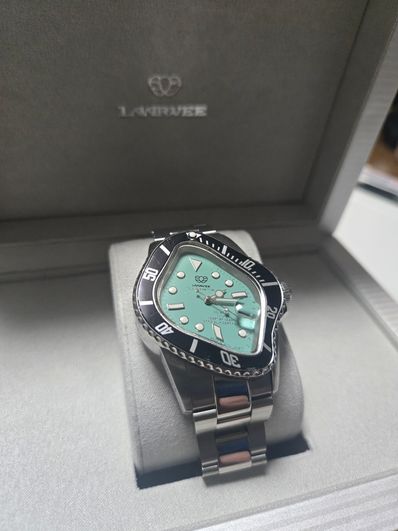 LAARVEE KITH Exclusive Colorway "Silver/Black/Turquoise" LAARVEE PEA001