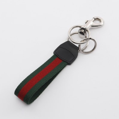グッチ GUCCI ウェブ ストライプ キーチェーン キーホルダー アクセサリー キャンバス レザー メタル メンズ ブラック系 / レッド系 / グリーン系 804040JAAG1 8942 【中古】