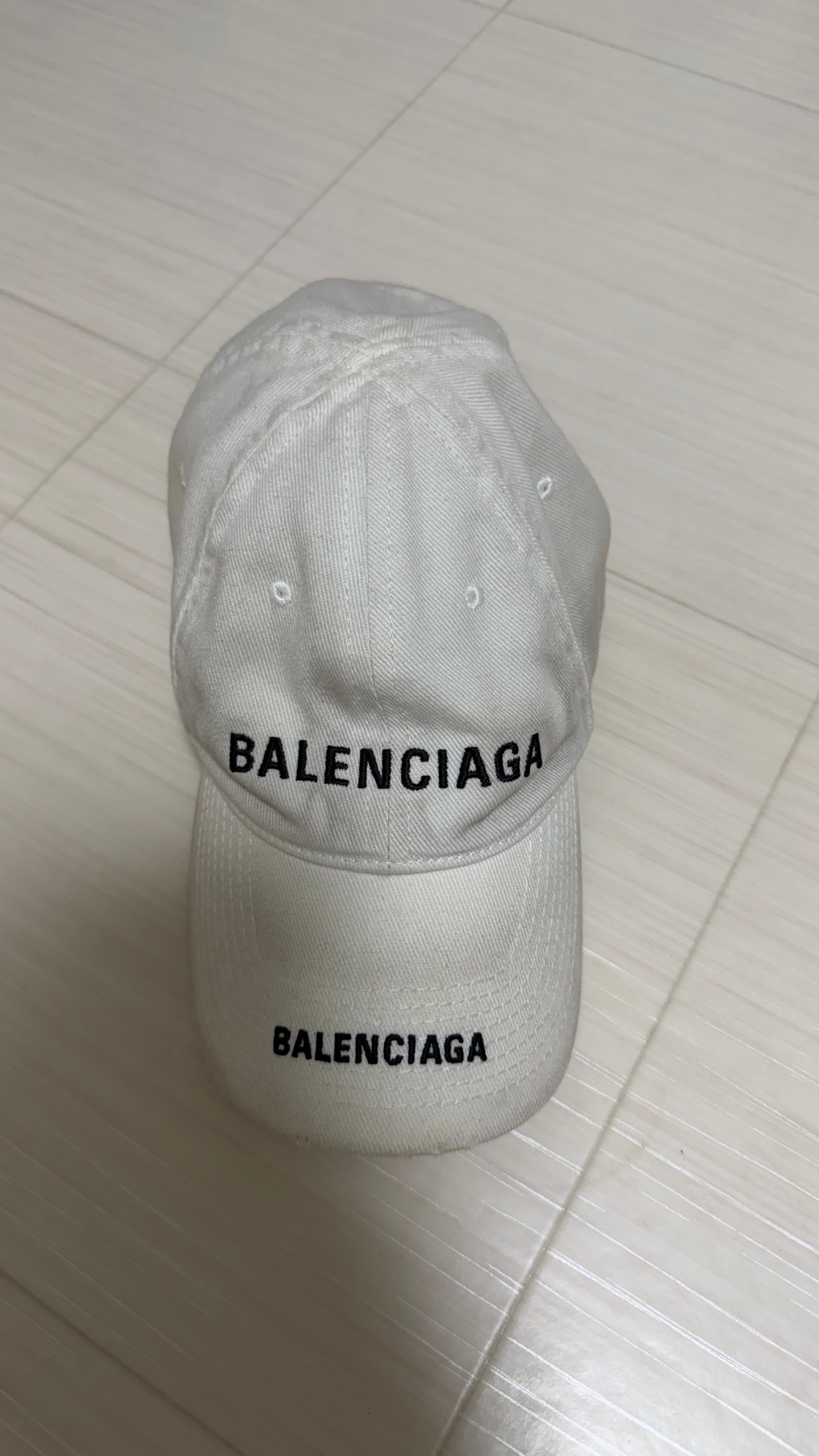 BALENCIAGA Double Logo Cap "White"