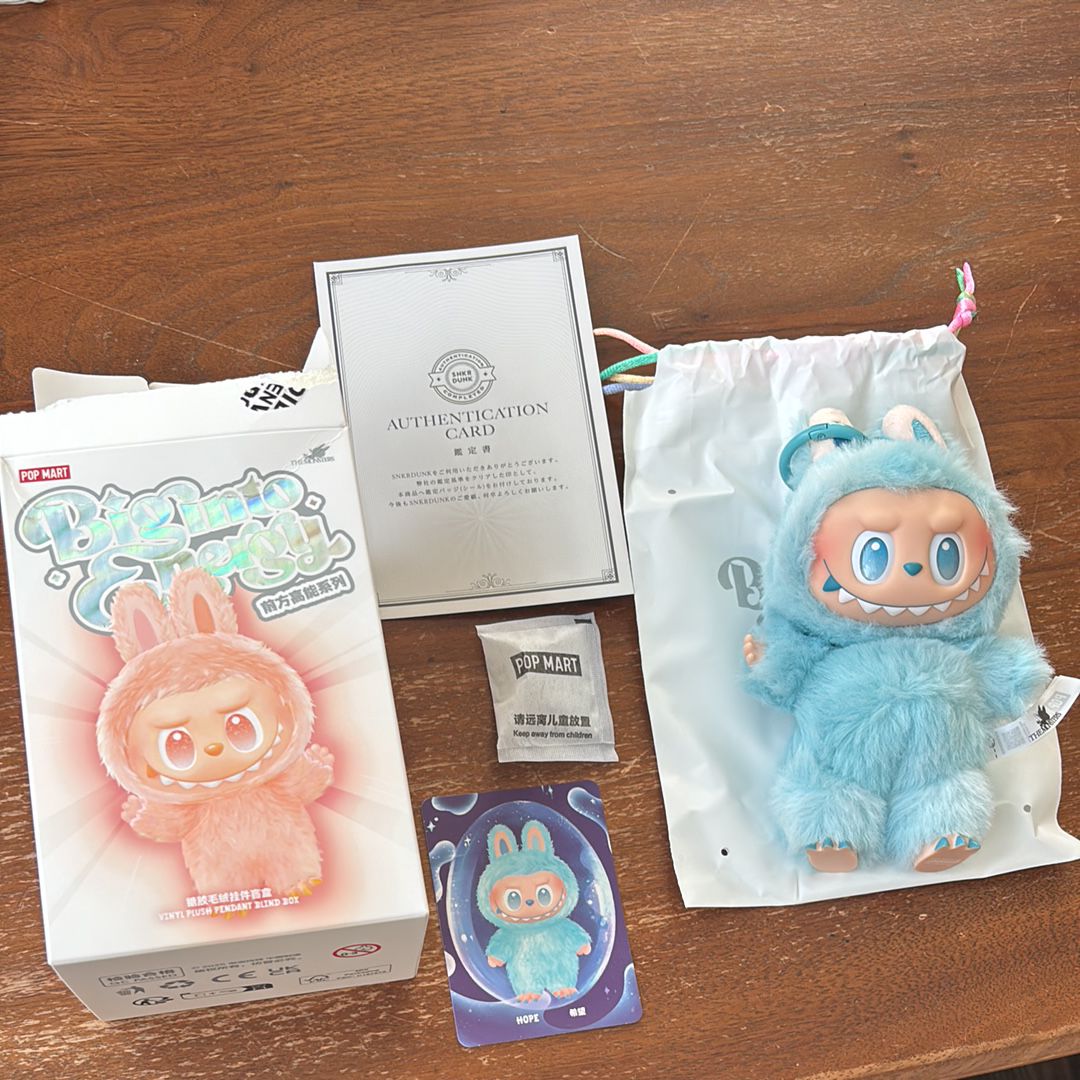 POP MART THE MONSTERS (LABUBU) Big into Energy Series Plush Pendant HOPE