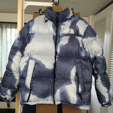 Supreme x The North Face Bleached Denim Print Nuptse Jacket "Indigo"