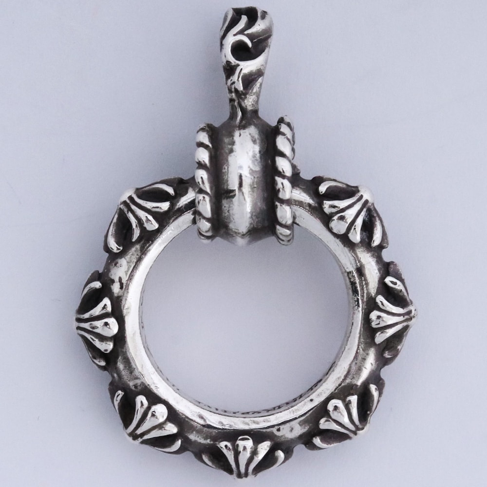 Chrome Hearts Cross Band Pendant "Silver"