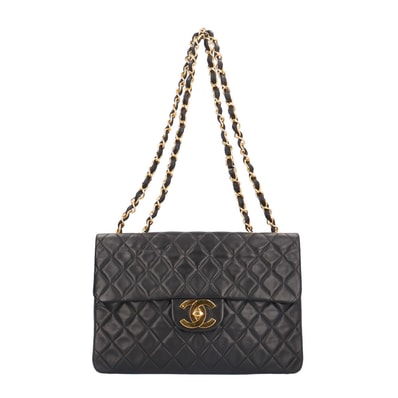 シャネル デカマトラッセ34 ショルダーバッグ ラムスキン ブラック レディース CHANEL 中古