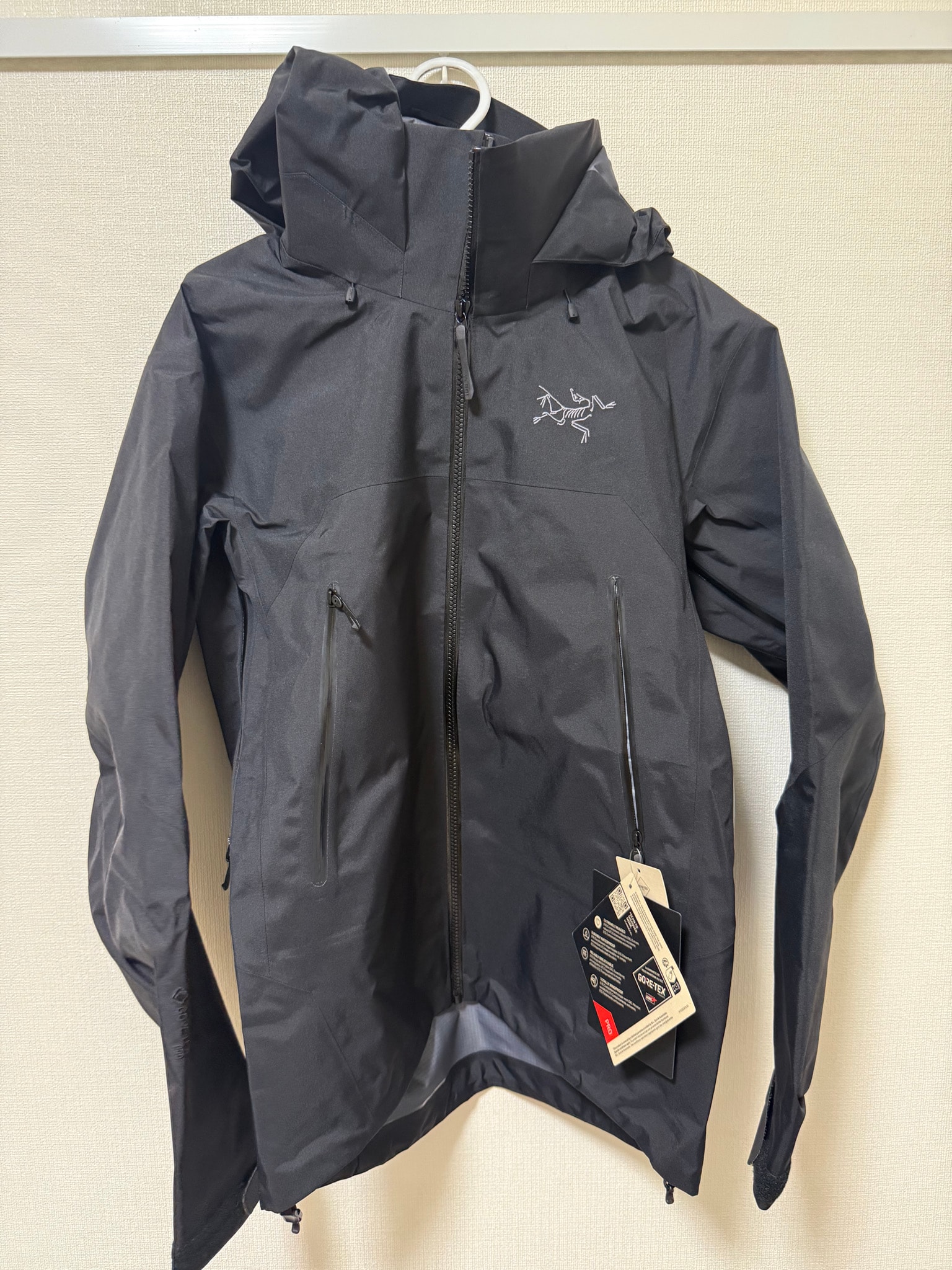 ARC'TERYX Beta AR Jacket Men's "Black" 30932