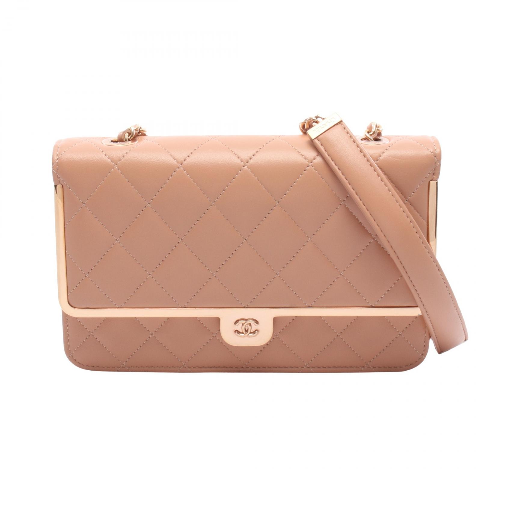シャネル CHANEL マトラッセ ショルダーバッグ バッグ ラムスキン(羊革) レディース ピンク系 【中古】