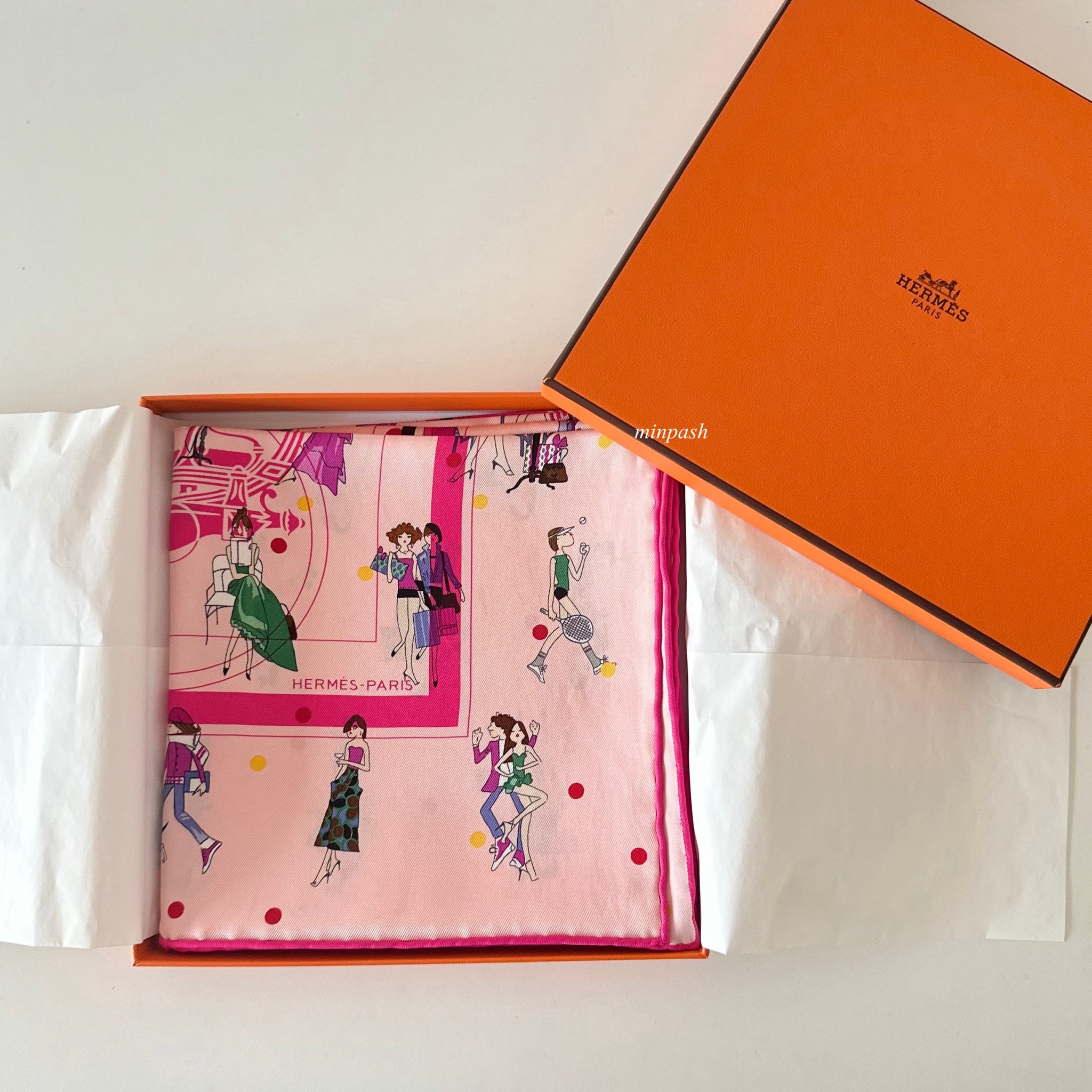 HERMES シルクスカーフ カレ70 エクスリブリス・パリジェンヌ 美品