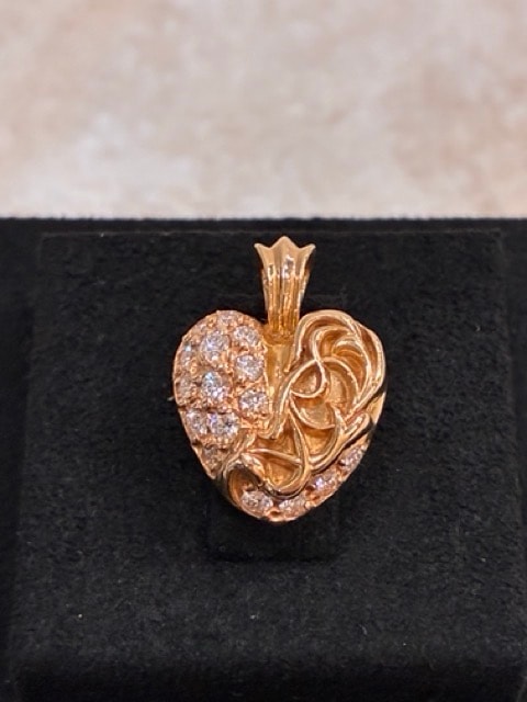 【Chrome Hearts】「ハート」ゴールドパヴェダイヤ St.Barth限定