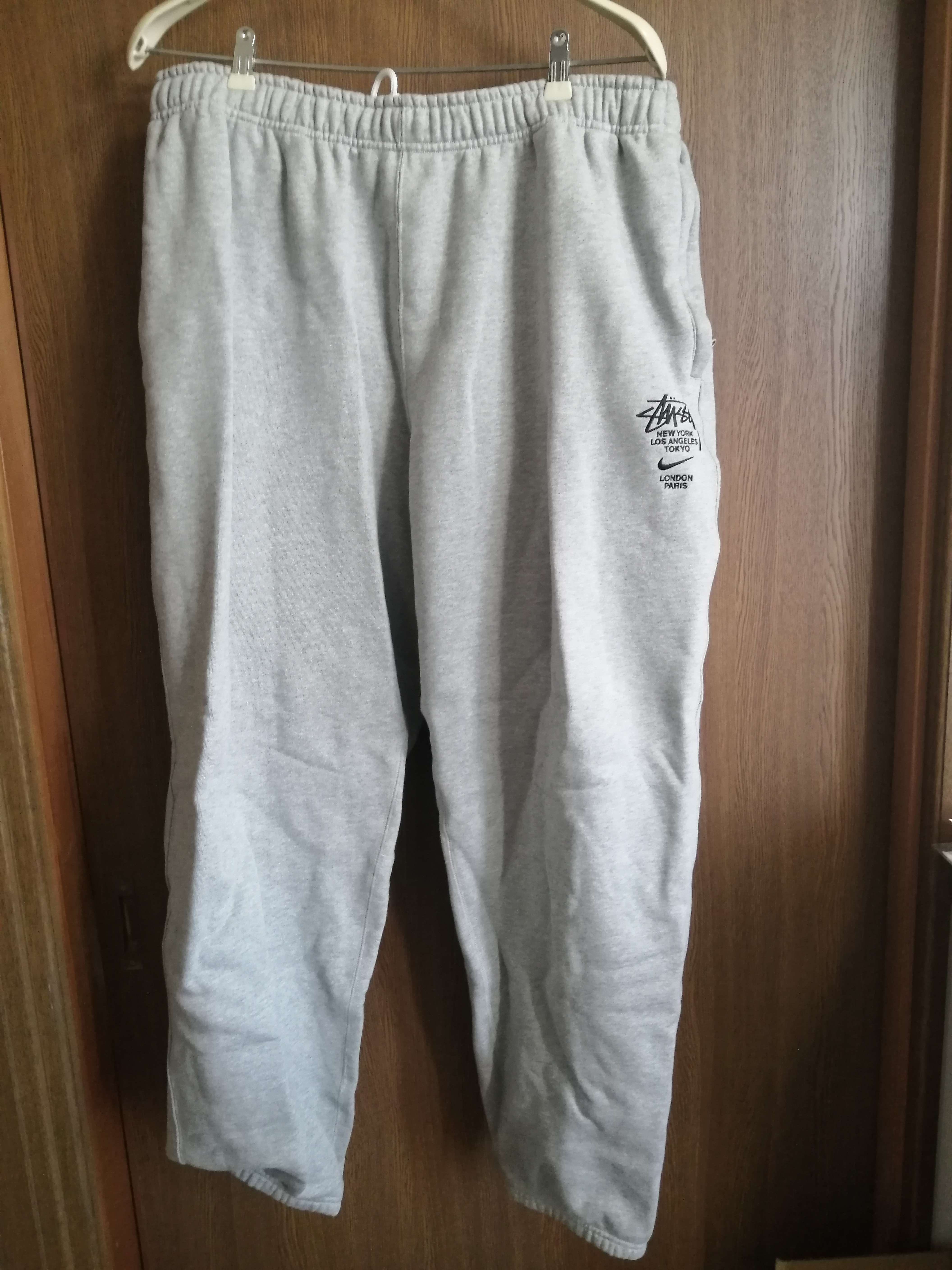 Nike x Stussy International Sweatpants (US Size) "Grey" DC4227-050