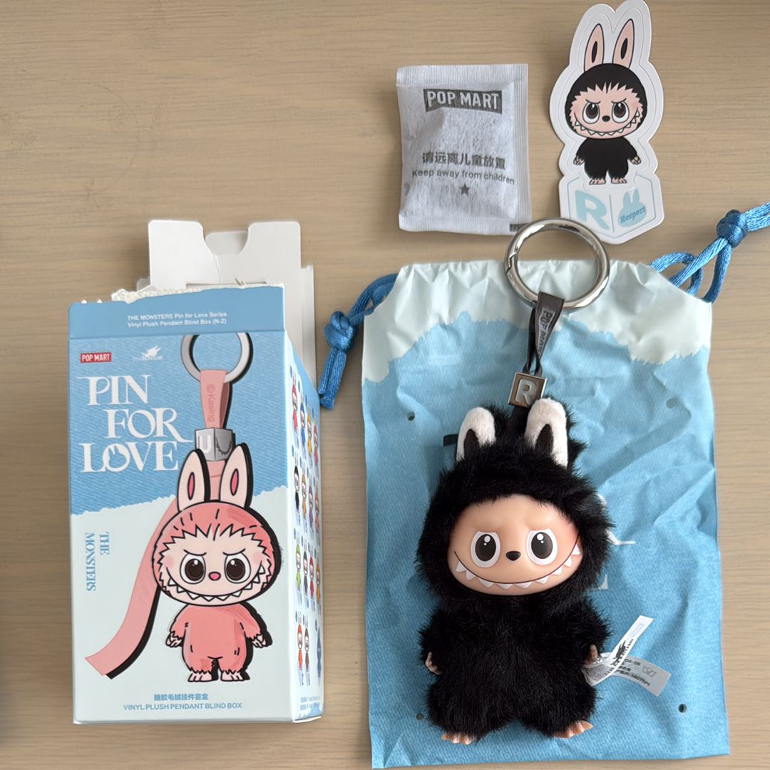 POP MART THE MONSTERS (LABUBU) Pin for Love Series-Vinyl Plush Pendant (N-Z) R