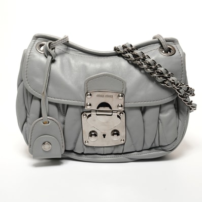 ミュウ ミュウ Miu Miu マテラッセ ショルダーバッグ【中古】