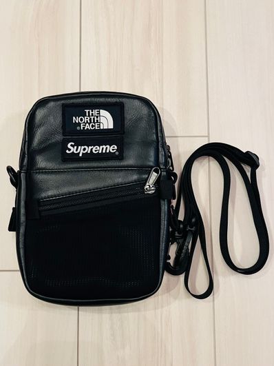 Supreme x The North Face Leather Shoulder Bag "Black"
