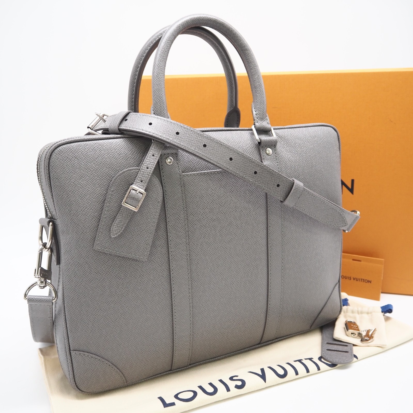 美品 LOUIS VUITTON ルイ・ヴィトン タイガ ポルトドキュマン ヴォワヤージュ グラシエ M30640 2wayビジネスバッグ グレー レザー メンズ