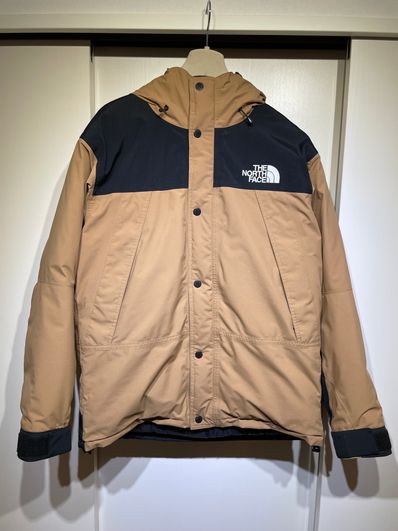THE NORTH FACE Mountain Down Jacket "Utility Brown"