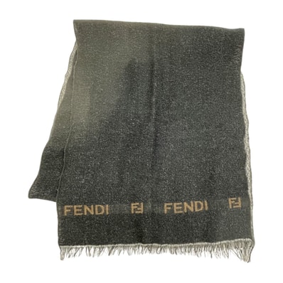 FENDI フェンディ マフラー ストール ロゴ ブラック 黒 レディース