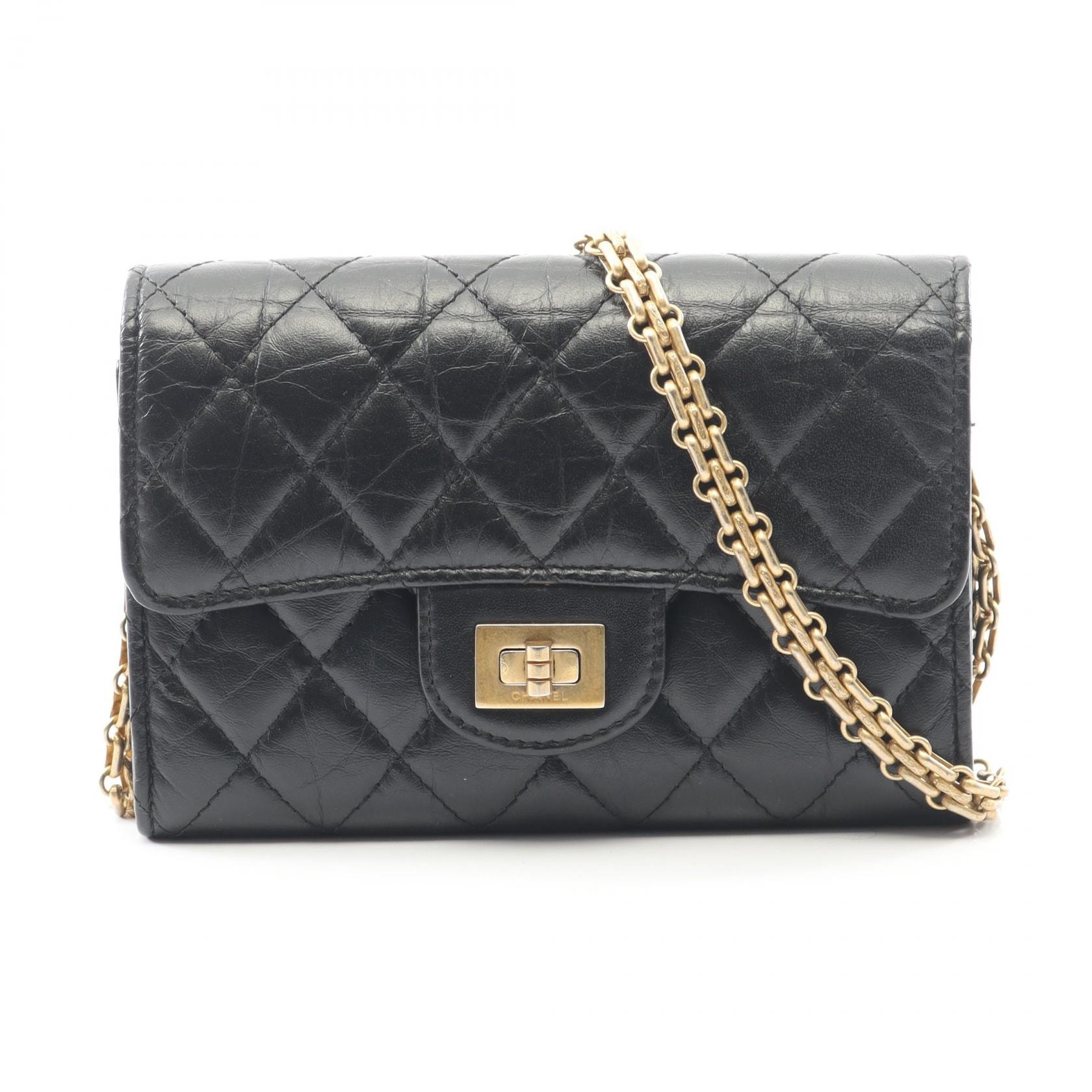 シャネル CHANEL 2.55 マトラッセ ミニ ショルダーバッグ バッグ カーフ(牛革) レディース ブラック系 【中古】