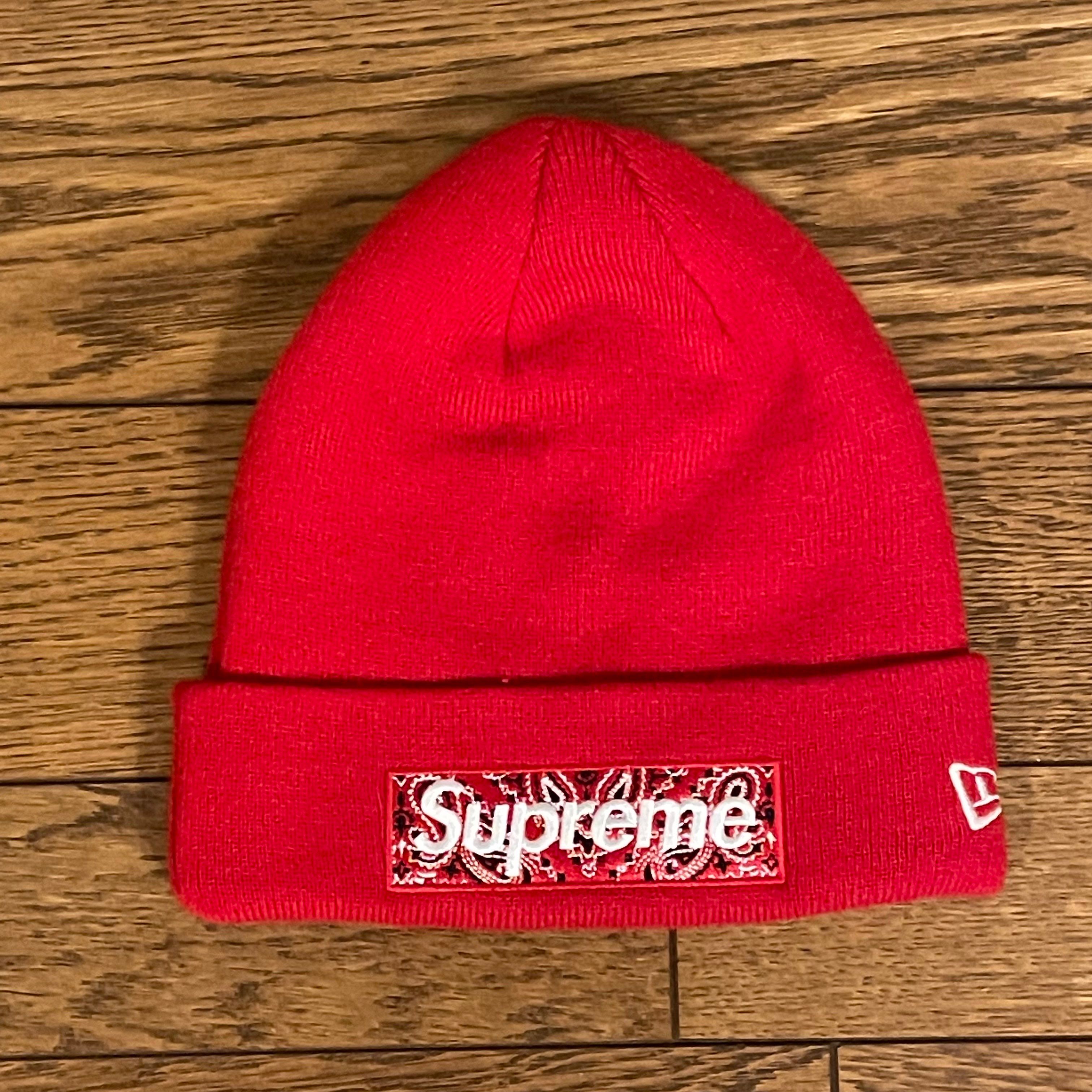 Supreme New Era® Box Logo Beanie "Red"