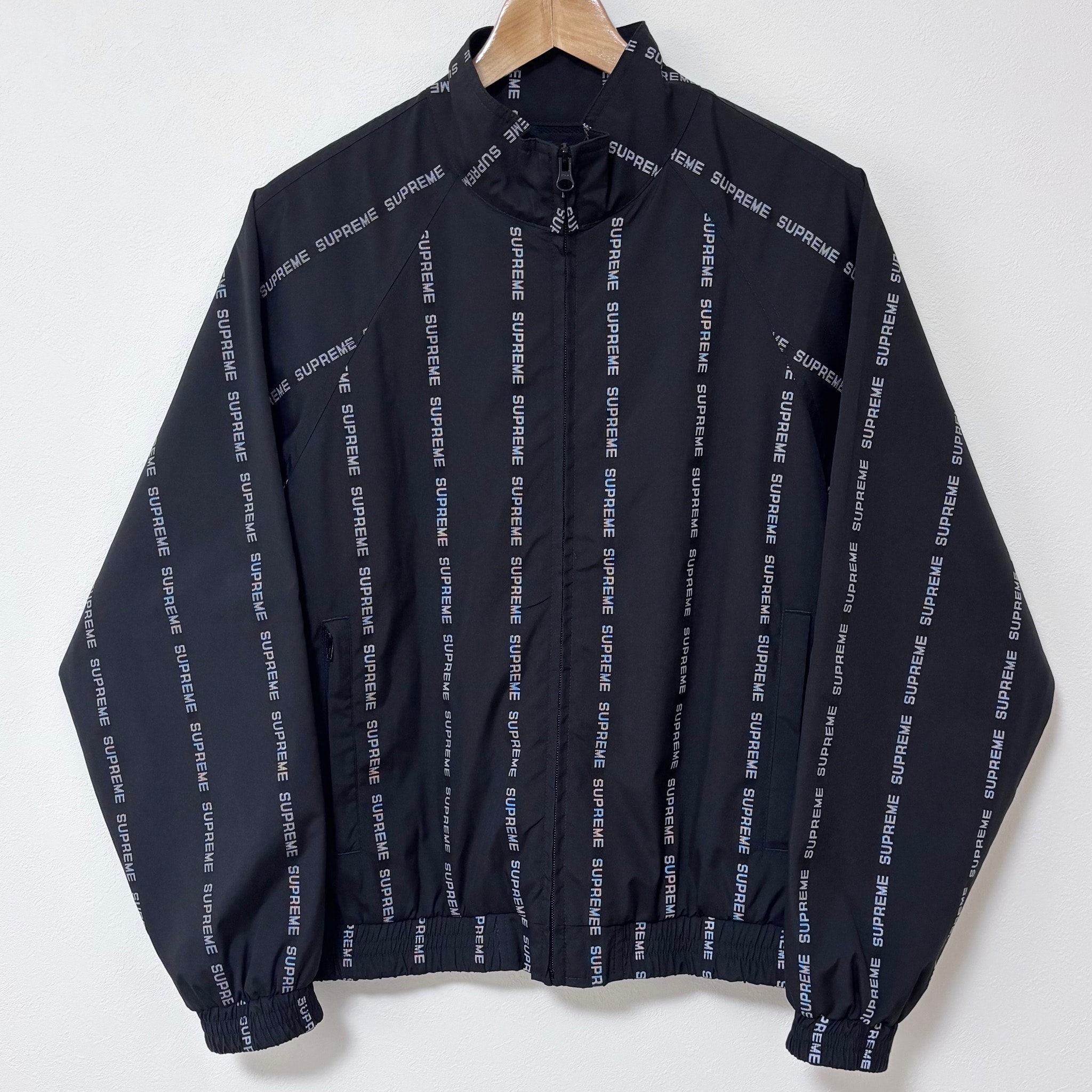 Supreme Reflective Text Track Jacket 黒 リフレクティブ テキスト トラックジャケット シュプリーム