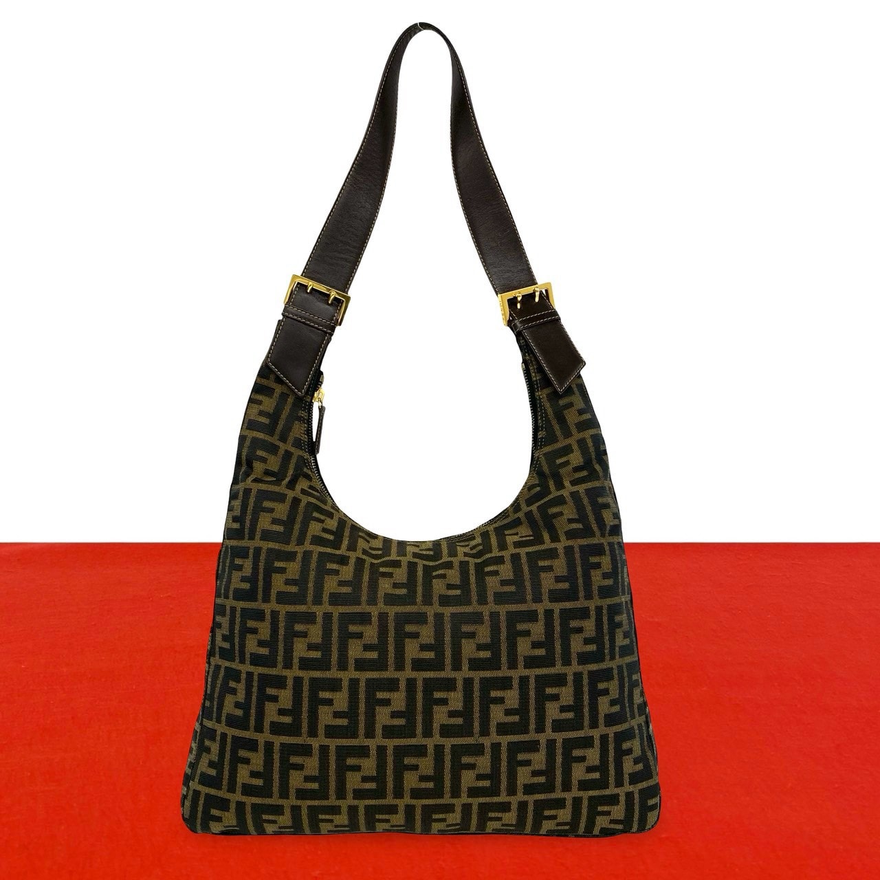 FENDI フェンディ ズッカ FF 柄 キャンバス レザー ショルダーバッグ ブラウン
27784