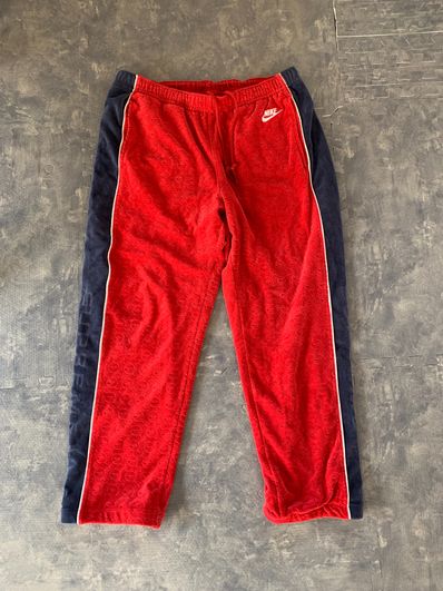Supreme / Nike® Velour Track Pant "Red"