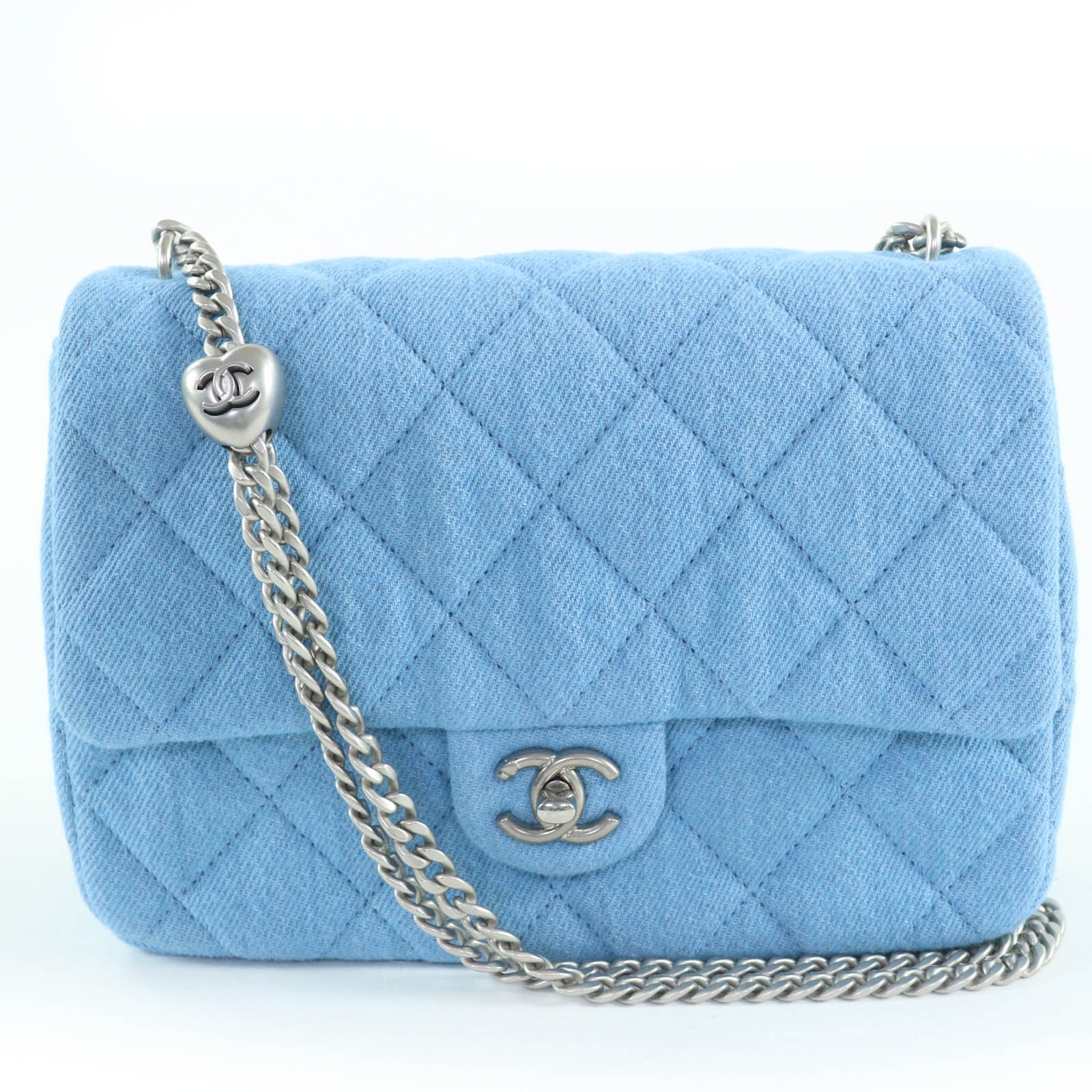 未使用品 シャネル ショルダーバッグ マトラッセ24 インディゴ レディース