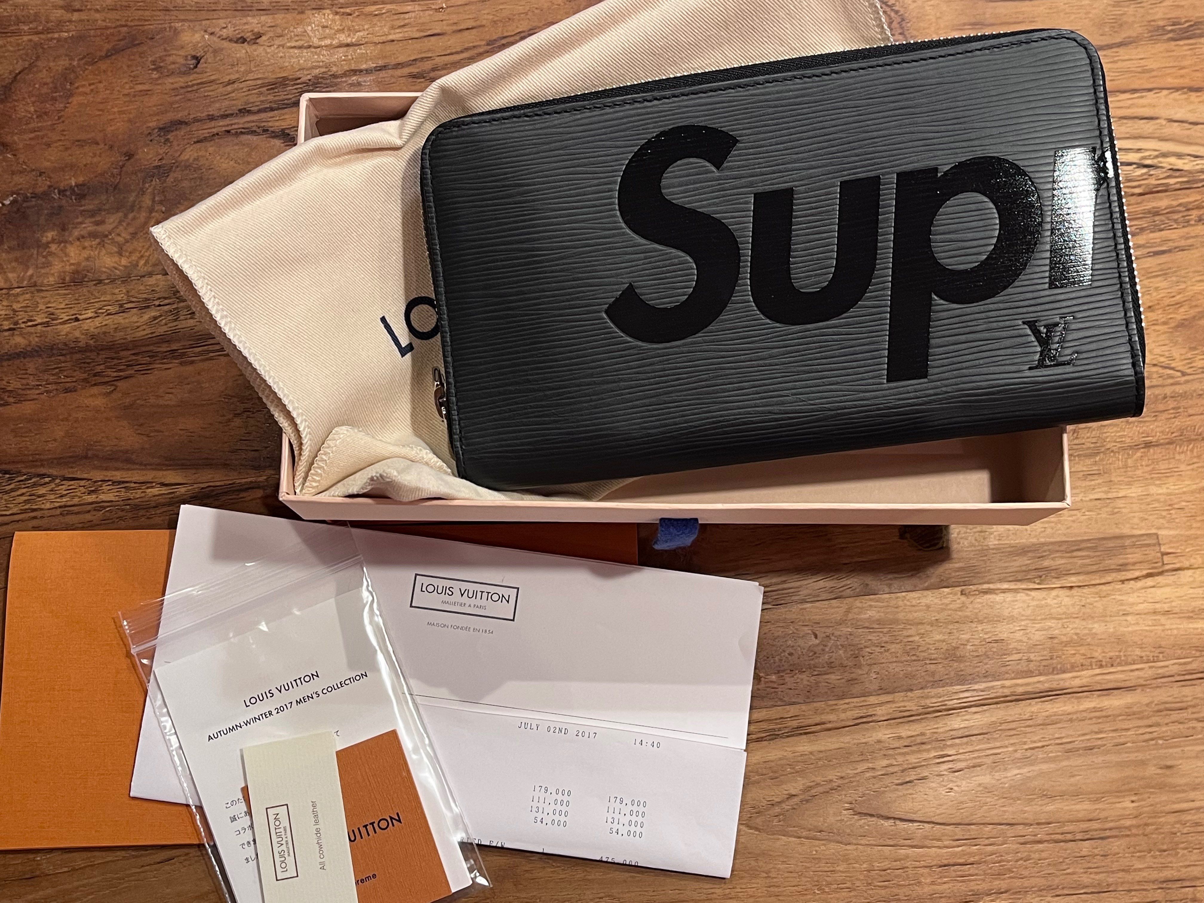Supreme / Louis Vuitton Zippy Organizer Epi "Noir"