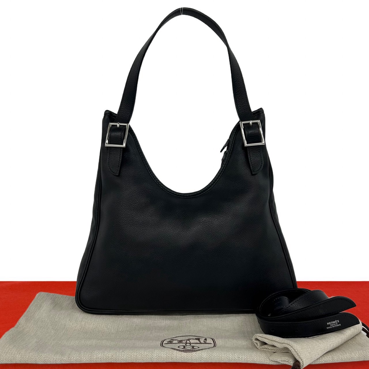 HERMES エルメス マサイカット トリヨンクレマンス ショルダーバッグ ブラック
 31086