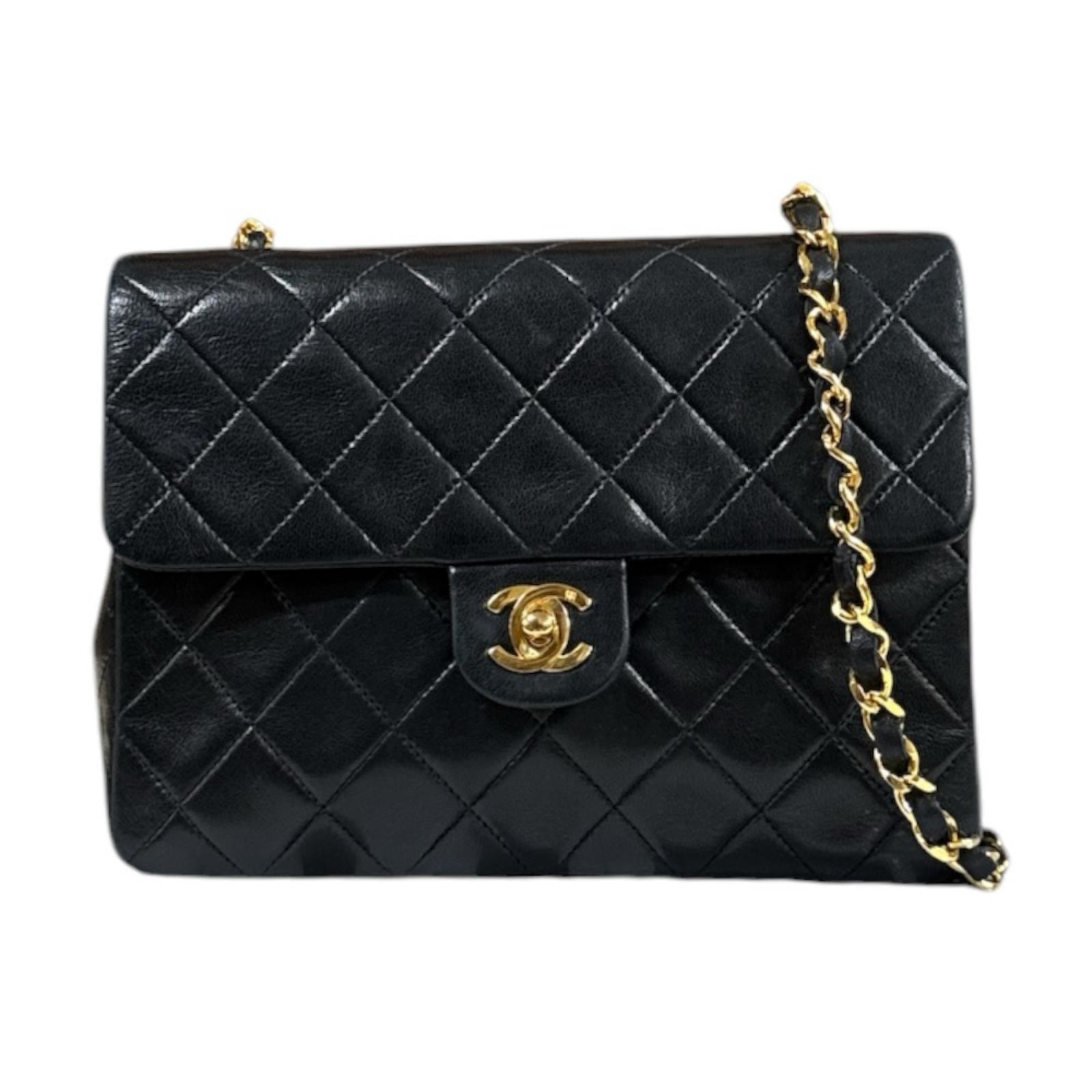 シャネル シングルフラップ ミニマトラッセ ショルダーバッグ ラムスキン ブラック レディース CHANEL  中古