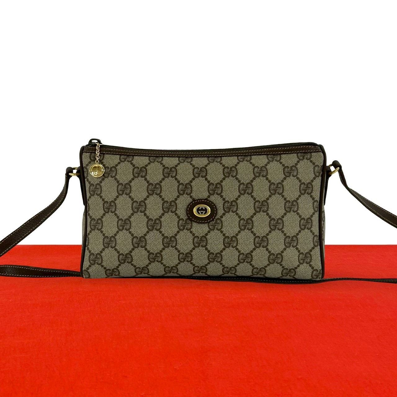 B (目立った傷や汚れなし)】GUCCI グッチ GG ロゴ 柄 レザー PVC