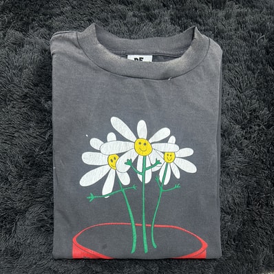 SAINT Mxxxxxx x DE LA SOUL DLS SS Tee "Black"