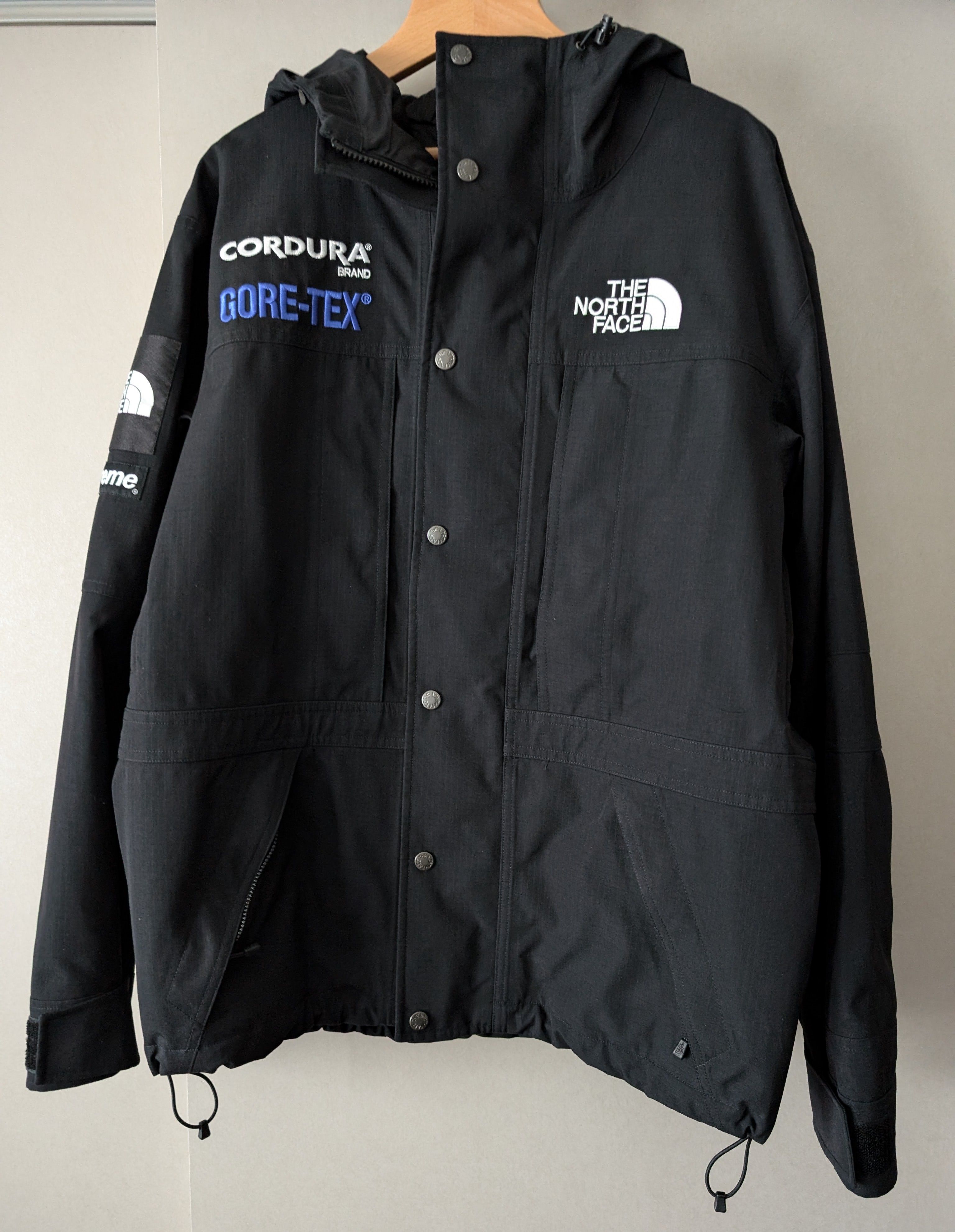 Supreme x The North Face Expedition Jacket "Black"