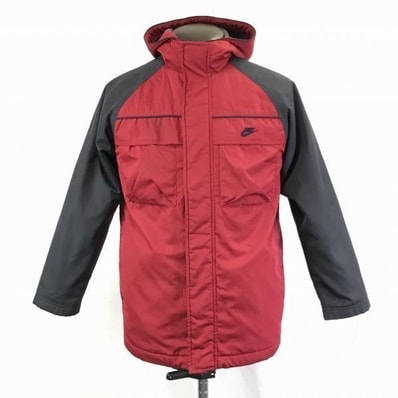 NIKE/ナイキ★中綿入り/裏地フリース/防寒フーディーブルゾン/アウター【メンズS/黒×赤】バッグロゴ◆BC811