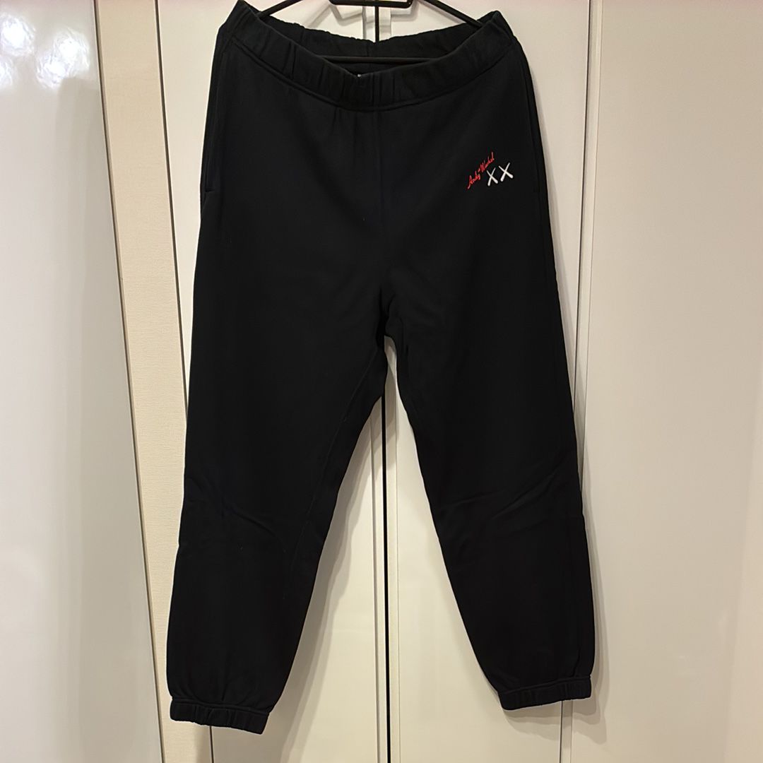 Uniqlo x KAWS x WARHOL Sweatpants "Black"