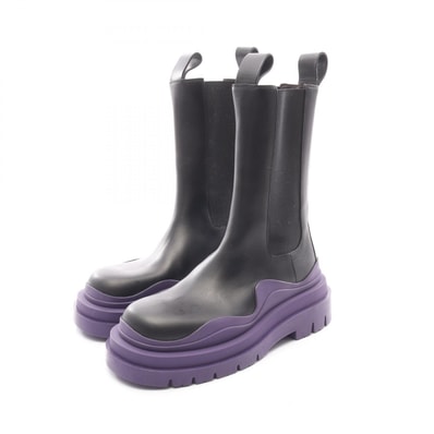 ボッテガヴェネタ BOTTEGA VENETA TIRE BOOTS タイヤ チェルシーブーツ ブーツ 靴 レザー レディース ブラック系 / パープル系 【中古】