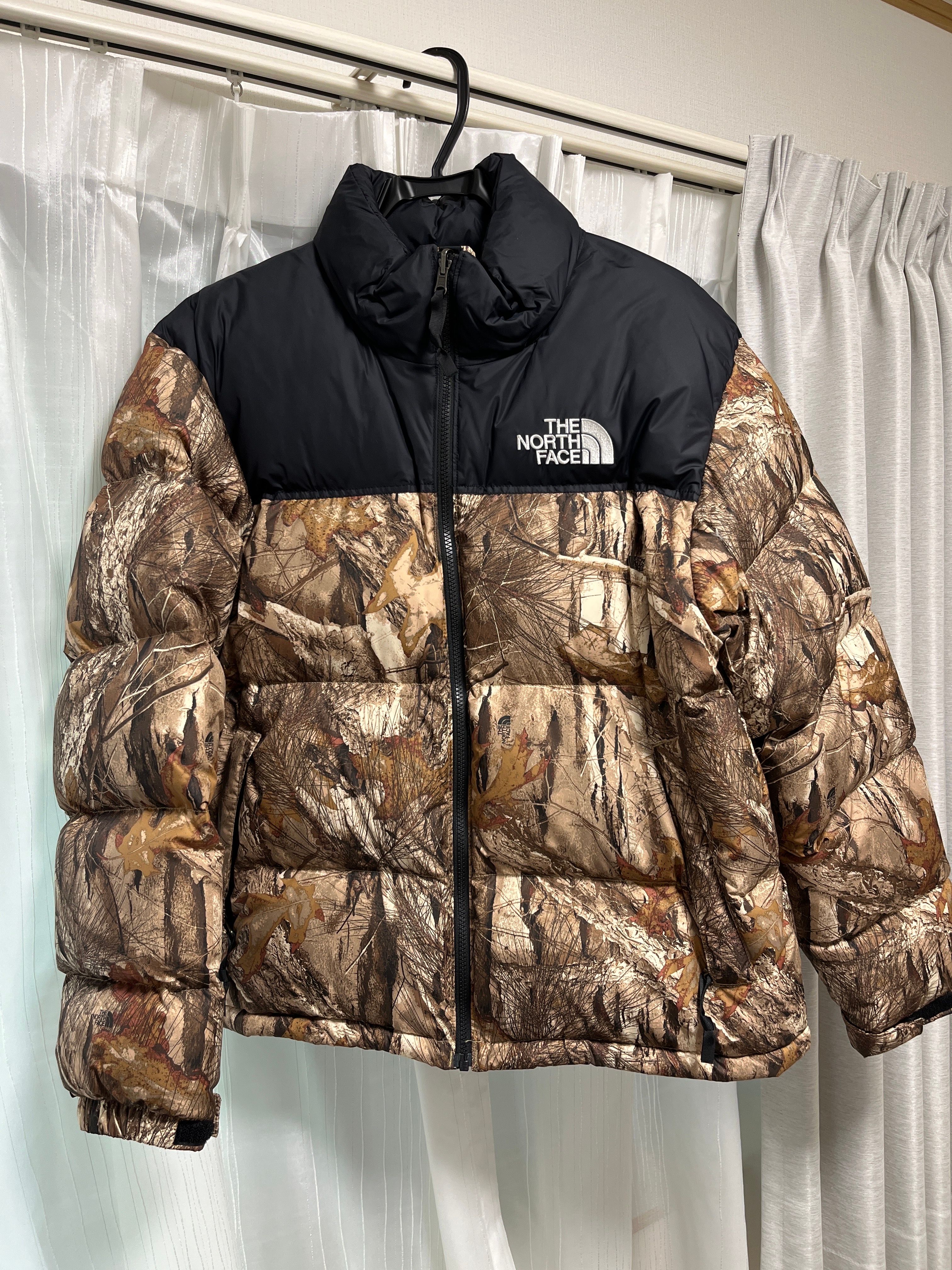 The North Face 1996 RETRO NUPTSE PACKABLE JACKET 海外版 "Leaves"