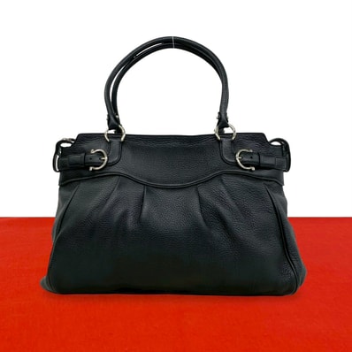 Salvatore Ferragamo サルヴァトーレフェラガモ ガンチーニ 金具 レザー トートバッグ ブラック
93117