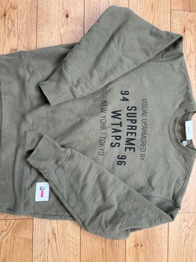 Supreme / WTAPS Crewneck "Light Olive"
