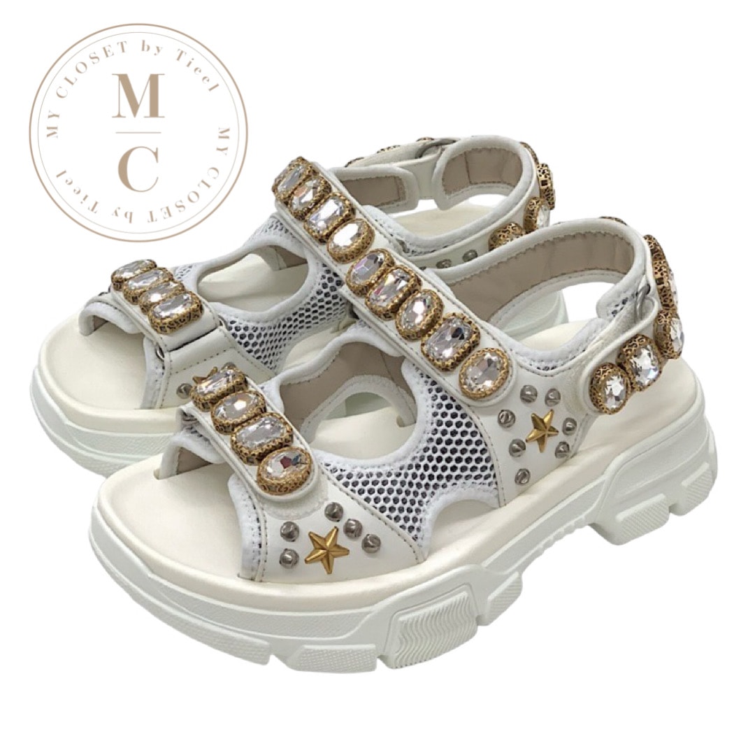 グッチ GUCCI サンダル 靴 シューズ メッシュ レザー ホワイト ゴールド シルバー 未使用 スポーツサンダル フラットサンダル ビジュー スタッズ