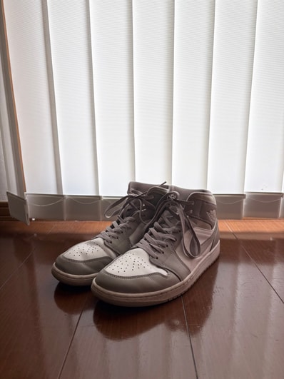 Nike Women's Air Jordan 1 Mid "Grey/Sail"