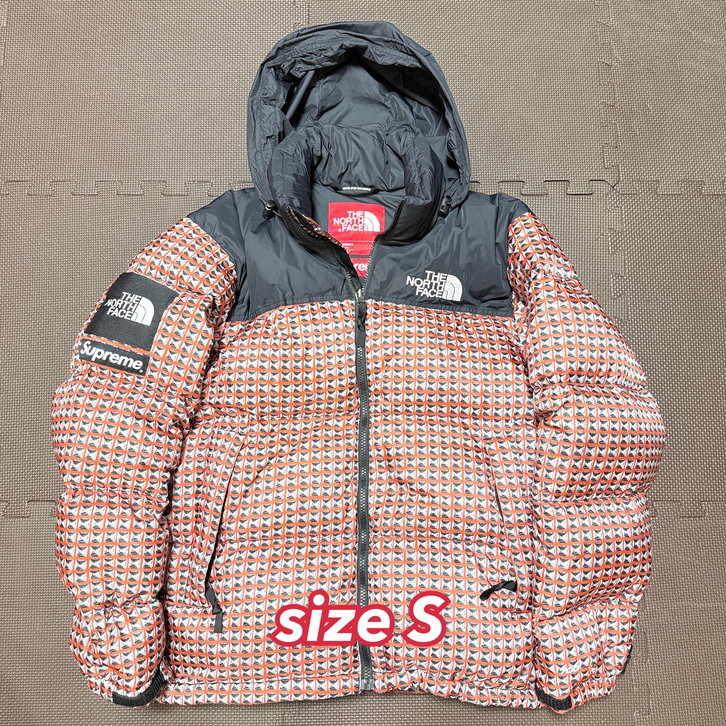 Supreme x The North Face Studded Nuptse Jacket "Red"