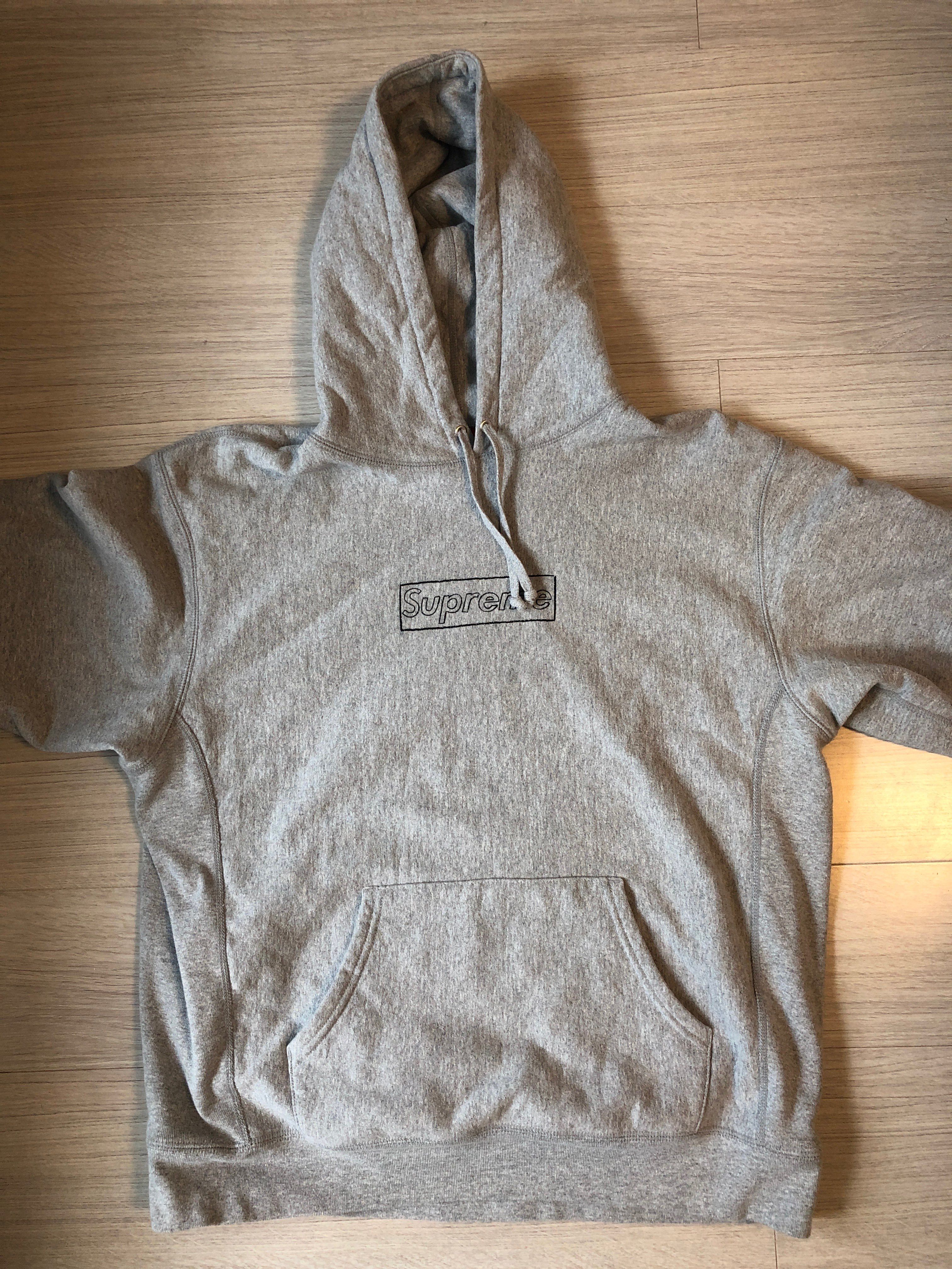 Supreme KAWS Chalk Logo Hooded Sweatshirt "Grey"(2021)