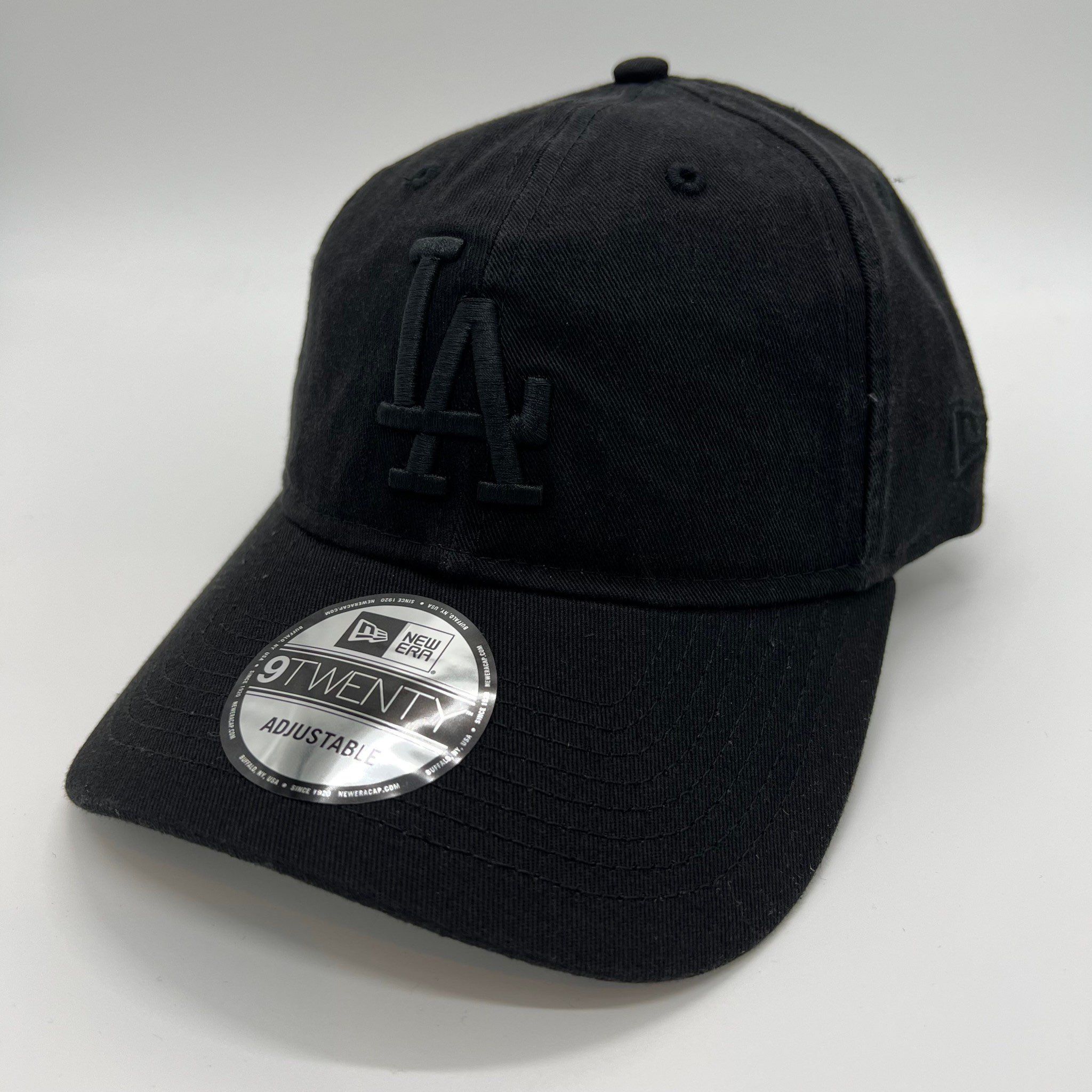 新品未使用 NEWERA 9TWENTY オールブラック LA ドジャース 