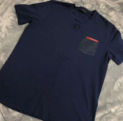 PRADA Tシャツ