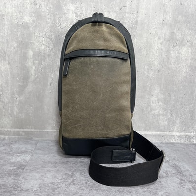 【COACH】コーチ ボディバッグ ワンショルダー スエード レザー ブラウン ブラック シルバー金具 メンズ 斜め掛け クロスボディ ロゴ