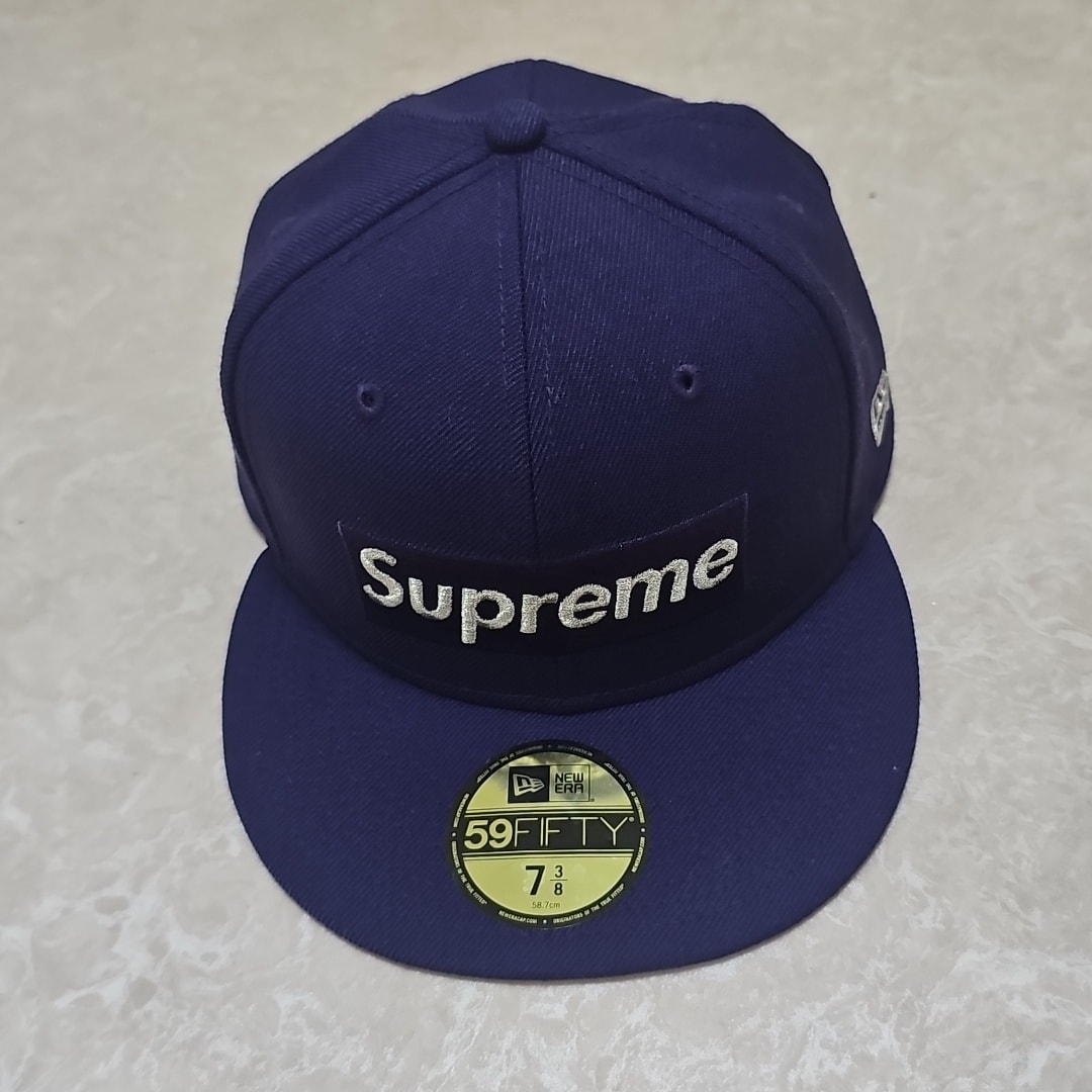 Supreme $1M Metallic Box Logo New Era® "Purple"