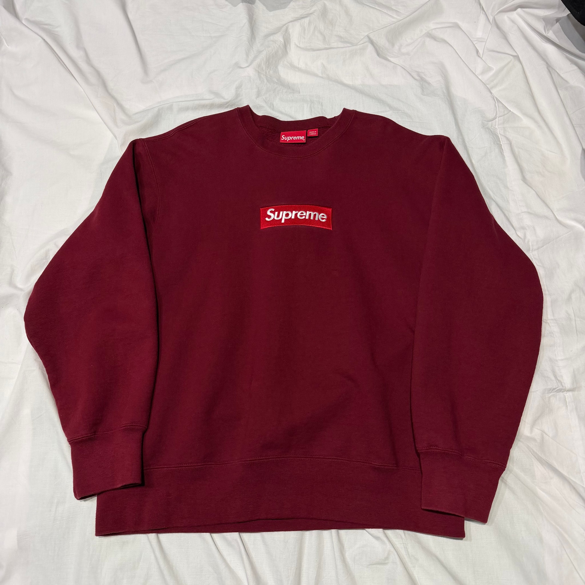 Supreme Box Logo Crewneck "Cardinal" (22FW)