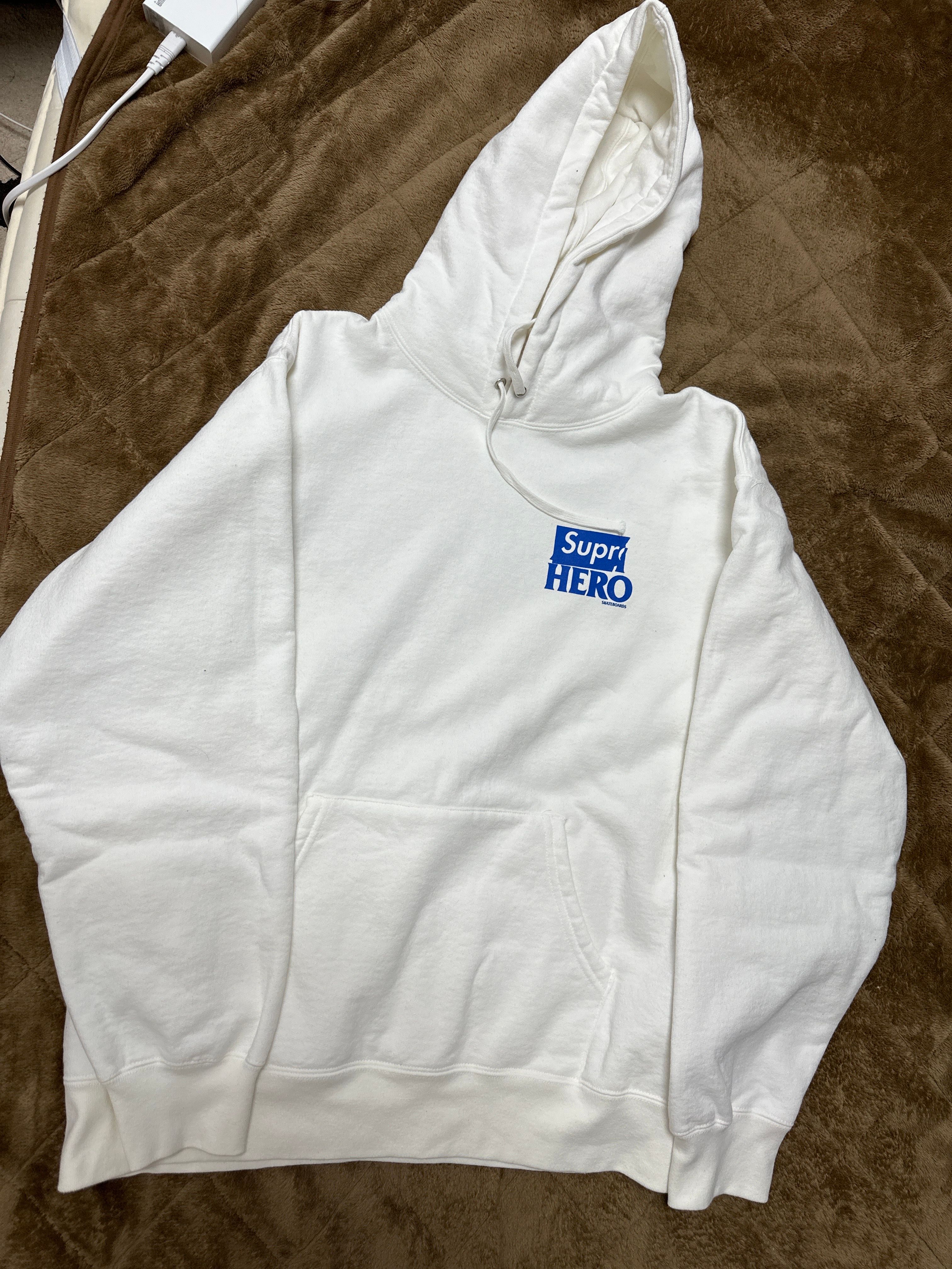 Supreme / ANTIHERO Hooded Sweatshirt "White"